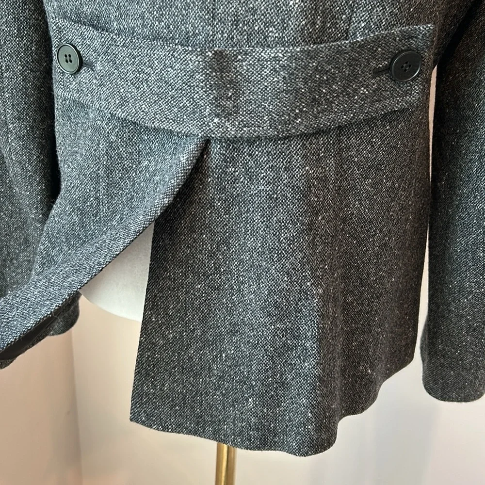 Theory Dark Gray Wool Tweed Button Front Blazer Jacket Lined Size 10 - Picture 7 of 10